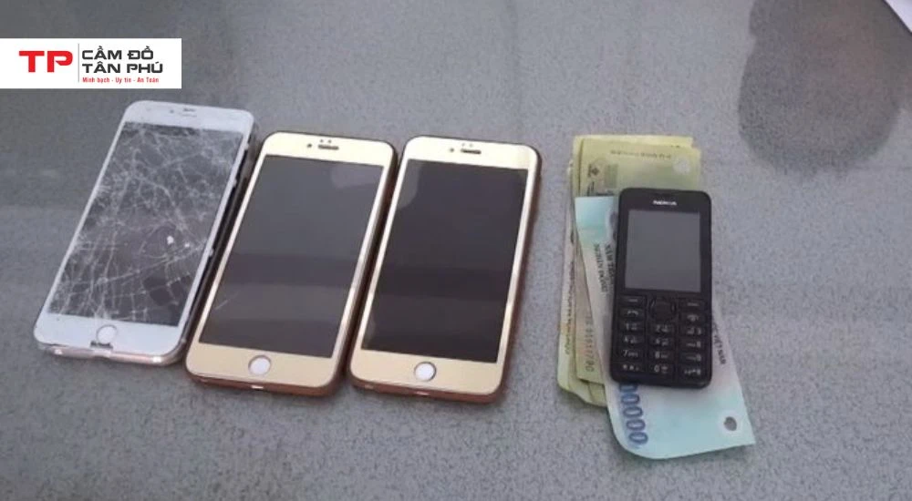 Kinh nghiệm cầm iPhone an toàn và được giá cao nhất