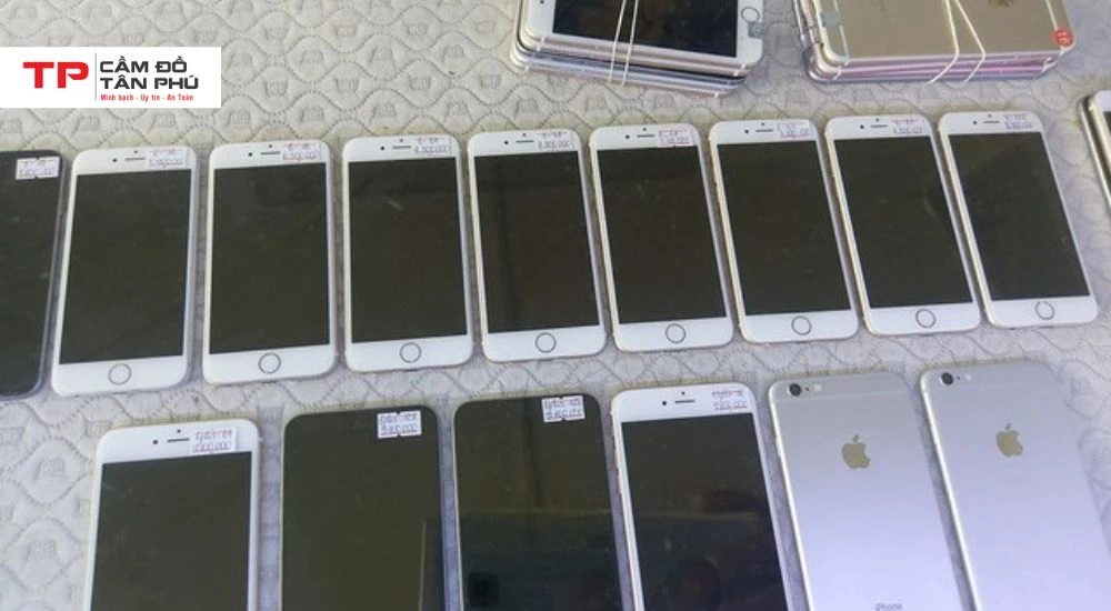 Giá cầm iPhone tham khảo: từ iPhone 11 đến iPhone 15 Pro Max