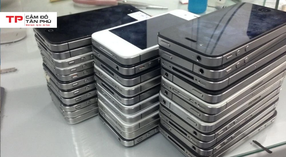 Cầm đồ Tân Phú – nơi cầm iPhone an toàn và được giá