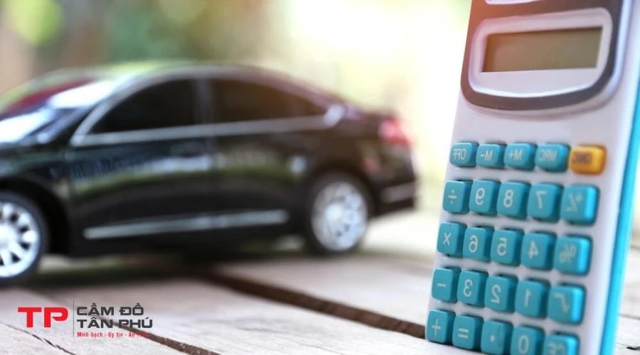 Bảng so sánh cầm xe truyền thống và cầm ô tô không giữ xe