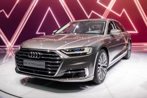 Cầm xe Audi