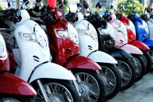 Xe đang mua trả góp có cầm được không