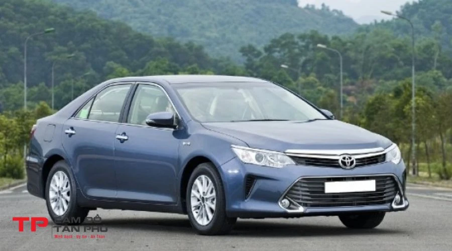 Lưu ý khi cầm xe ô tô Quận 5 tại Cầm Đồ Tân Phú: giấy tờ, lãi suất, giữ xe, gói vay