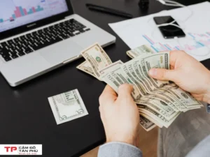 Thủ Tục Cầm Đồ Và Vay Ngân Hàng: Sự Khác Biệt Quan Trọng