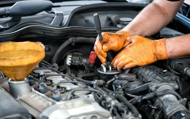 Bảo dưỡng xe ô tô định kỳ để tăng tuổi thọ và giữ giá trị xe