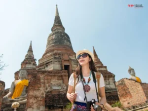 Lựa chọn thời gian đi vào mùa thấp điểm để tiết kiệm chi phí