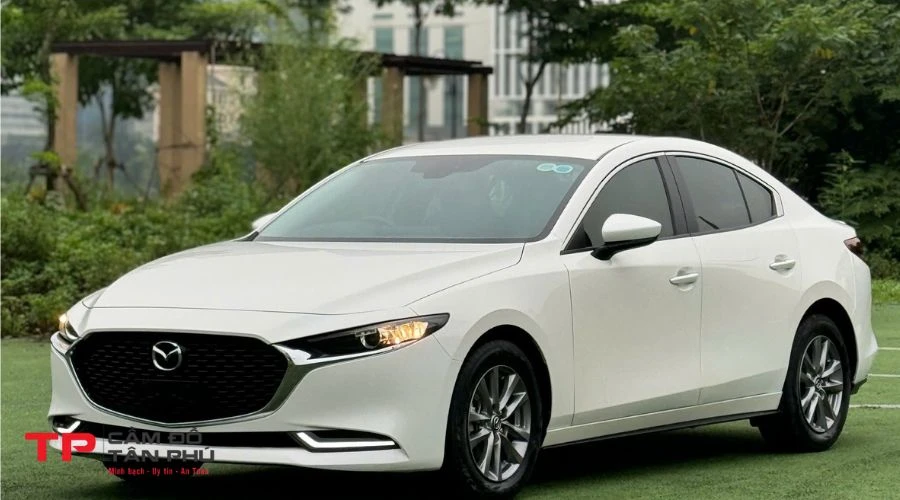 Mazda 3 dòng xe ăn khách thuộc phân khúc sedan