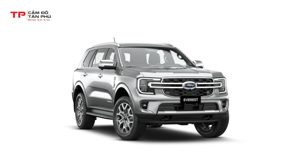 SUV mạnh mẽ, an toàn, phù hợp cho gia đình và địa hình khó