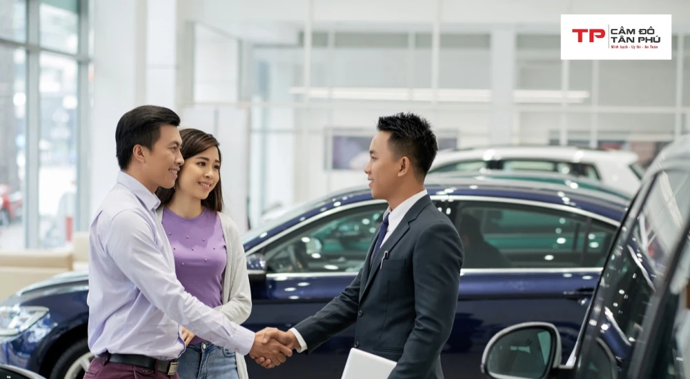 Mua bán xe ô tô cũ trả góp là hình thức khá phổ biến