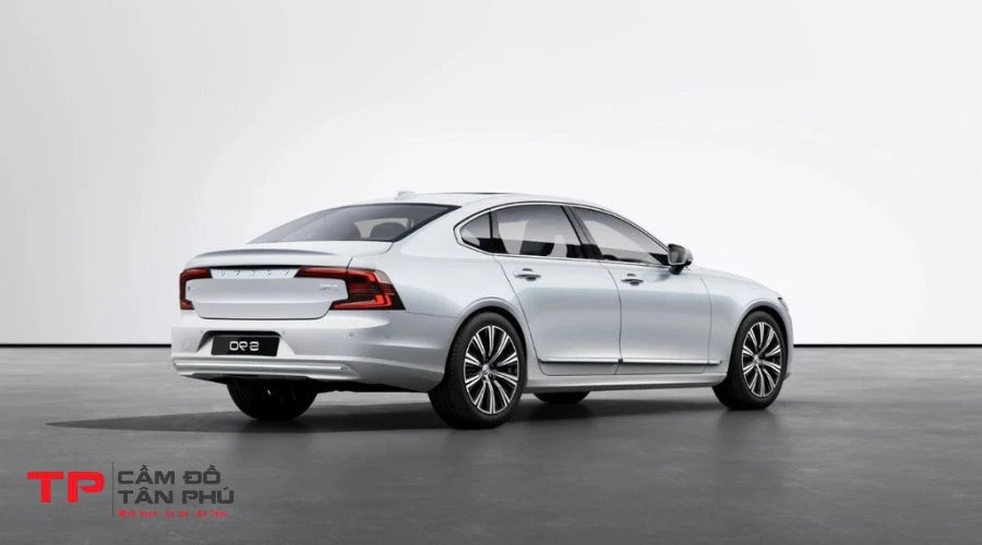 Ưu điểm khi cầm xe Volvo: giải ngân nhanh, lãi thấp, bảo quản an toàn