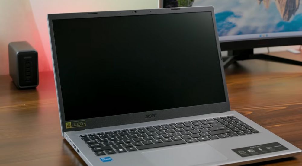 Những sai lầm khi cầm laptop Acer