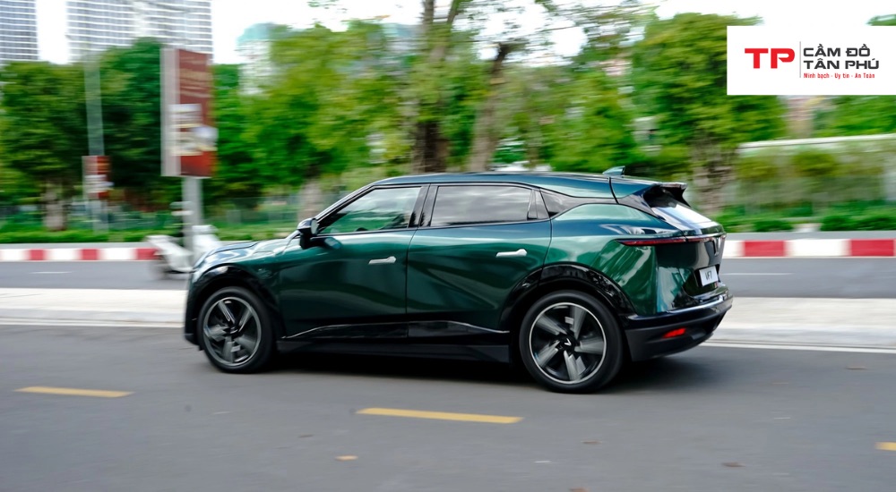 Cầm xe điện VF7 được bao nhiêu tiền